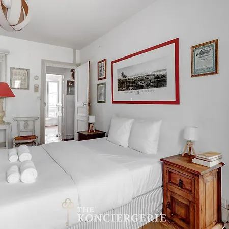 Elegante Pres Du Canal Saint Martin Apartment